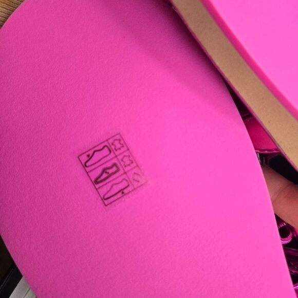 Chanel Pink sandals shoes size 40 New - Picture 11 of 13